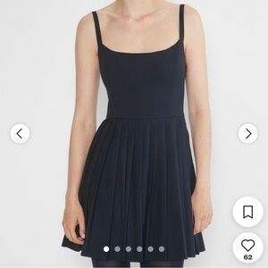 Aritzia Women's Black and Navy Dress, size 2